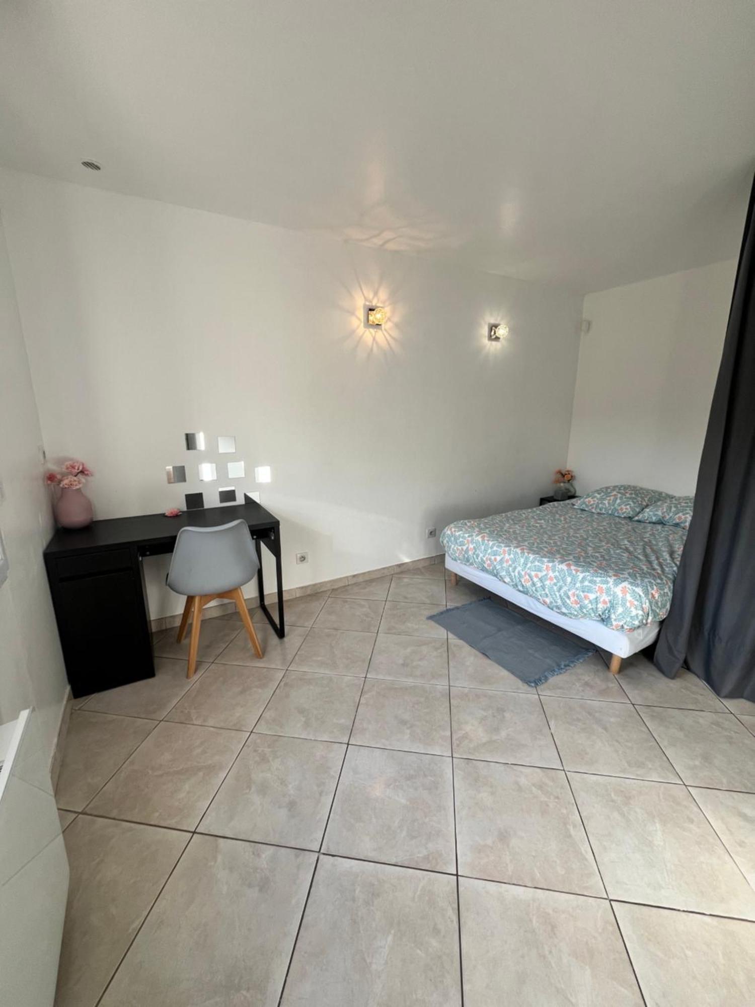 Piscine Cosy, 3 Chambres, 3 Sdb, Havre De Paix A 10 Min Des Plages Mauguio Εξωτερικό φωτογραφία